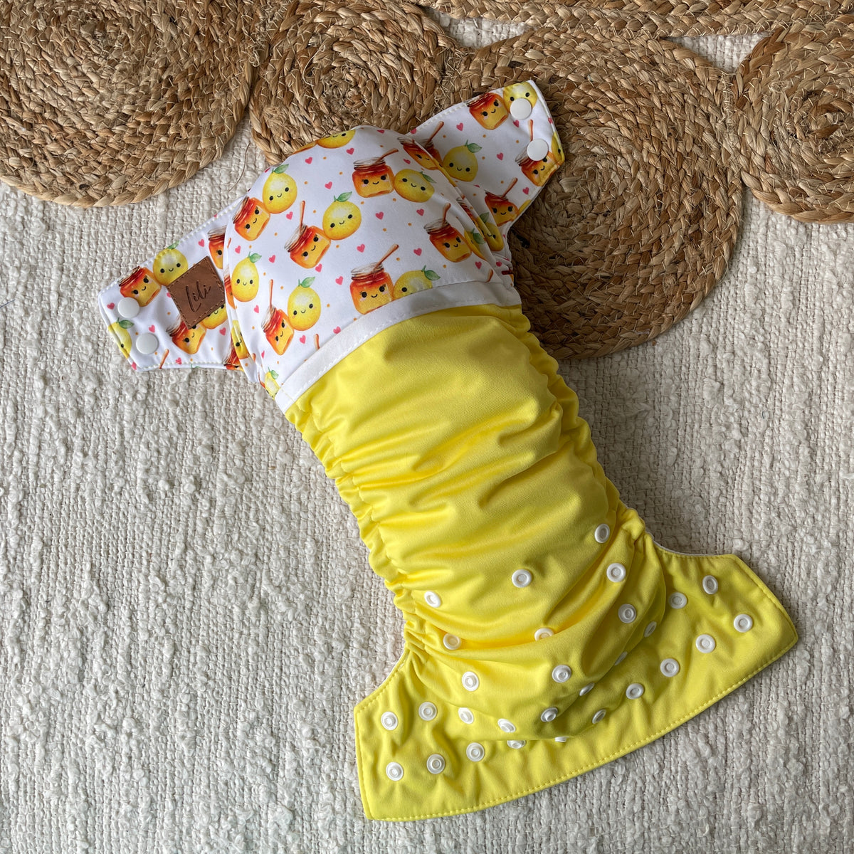 Les Confections Lili | Washable diaper | One size | Honey & lemon (wrap)