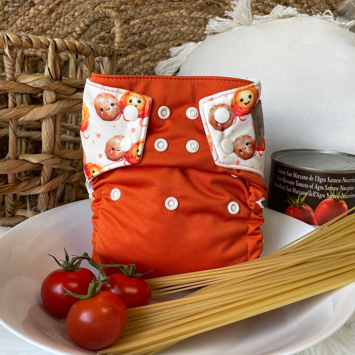 Les Confections Lili | Washable diaper | GRANDE taille | Spaghetti & Meat balls (wrap)