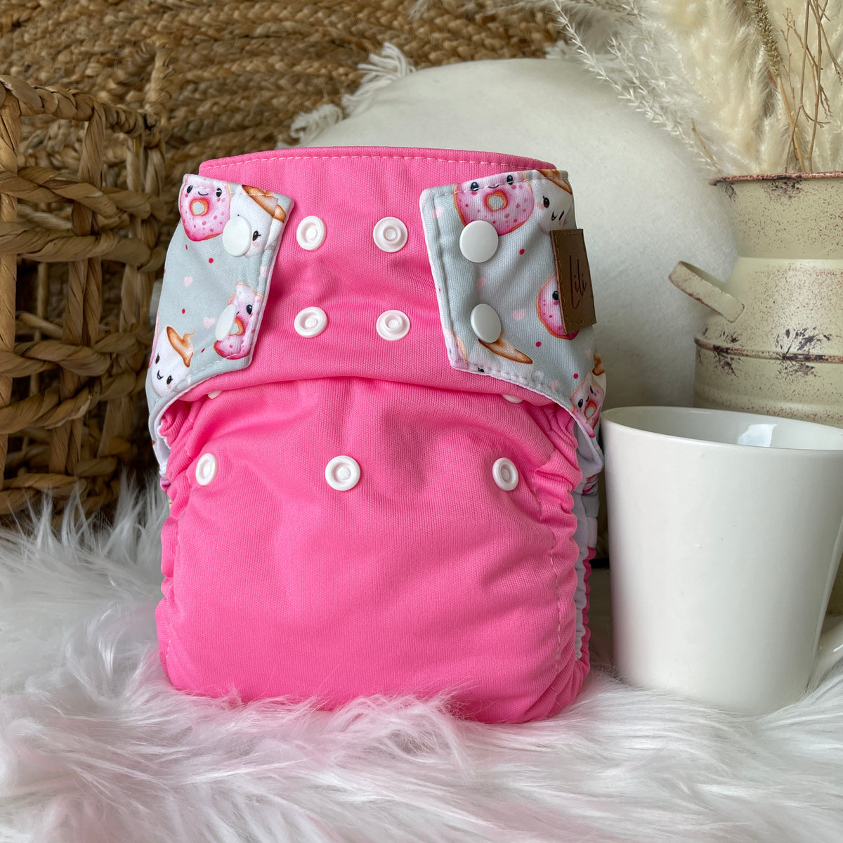 Les Confections Lili | Washable diaper | GRANDE taille | Coffee & Donuts (wrap)